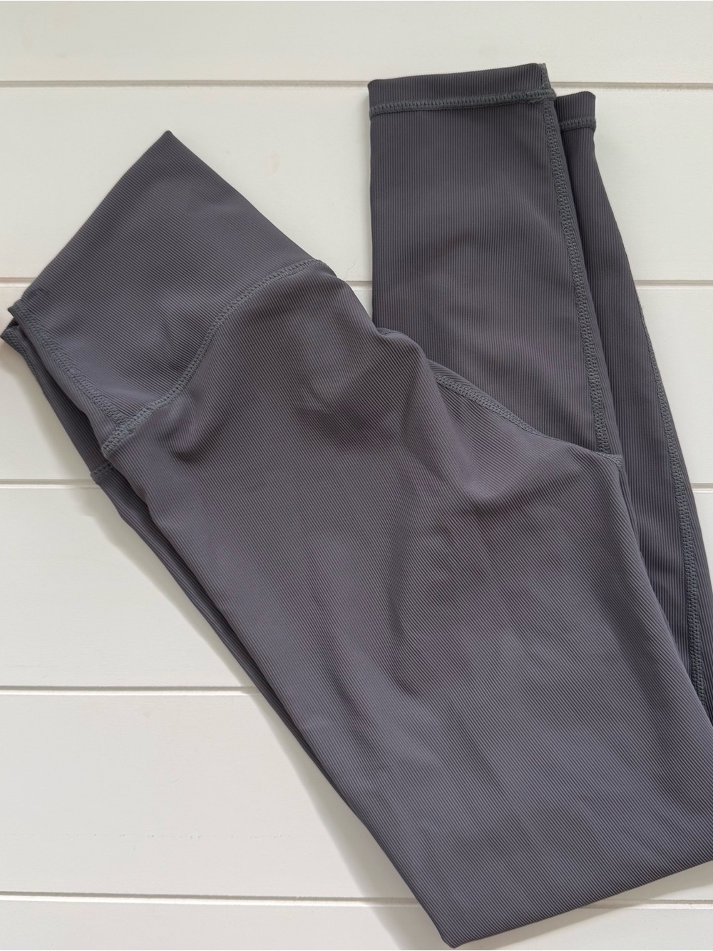 Wilo Gray High-Waist Active Leggings